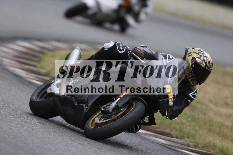 /32 07.07.2025 Plüss Moto Sport ADR/Freies Fahren/672